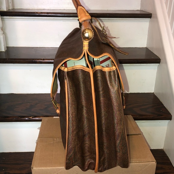 M ETRO Milano Red Paisley Coated Canvas Vachetta Double Sides Travel Bag 56cm - Picture 6 of 14